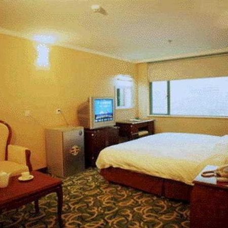 Beijing Great Hotel Номер фото